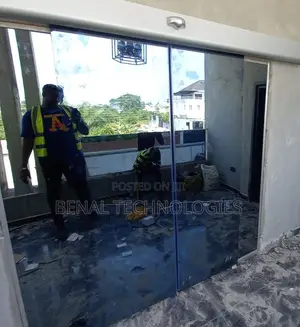 Motion Based Sliding Glass Automatic Door