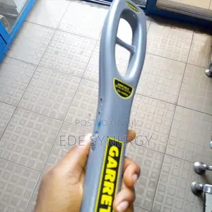 Garrett Handheld Mental Detector