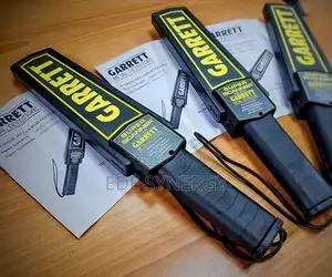 Smart Garrett Metal Detector