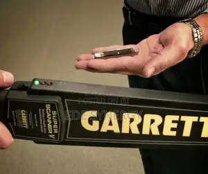 Smart Garrett Metal Detector