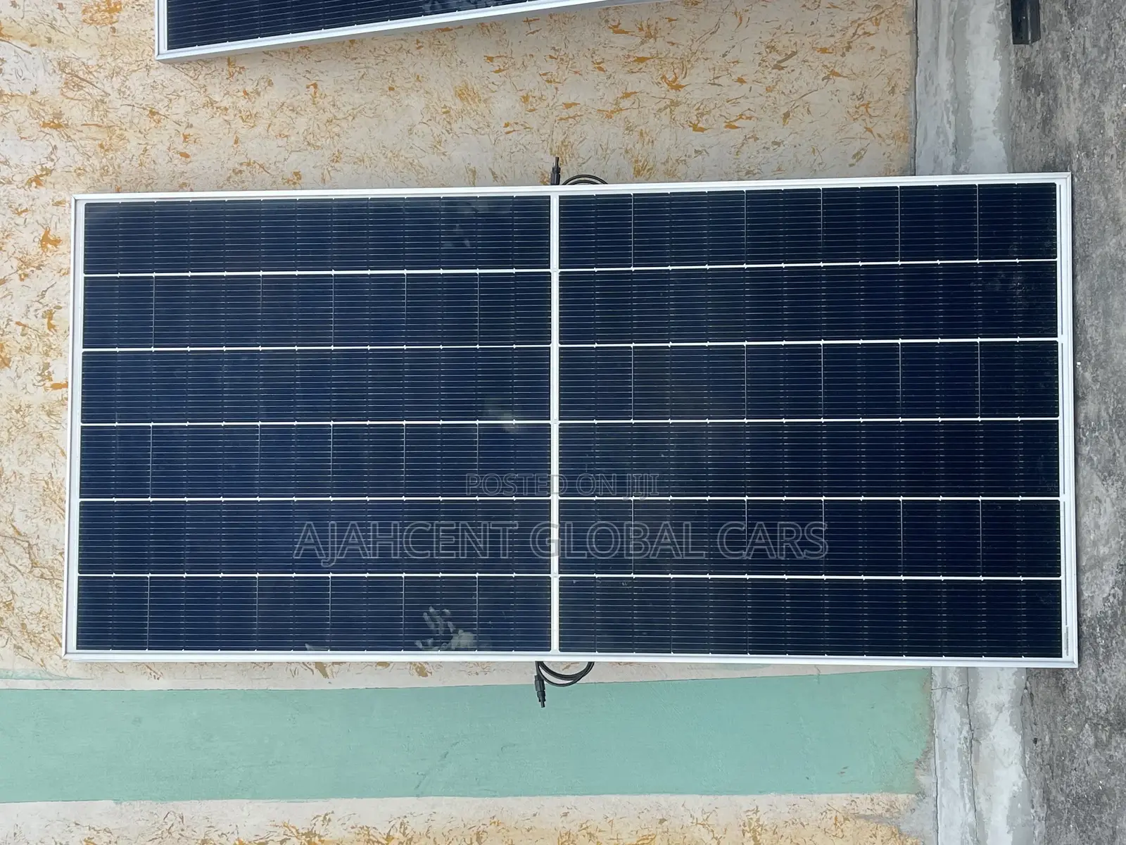 450 Watts Solar Panel