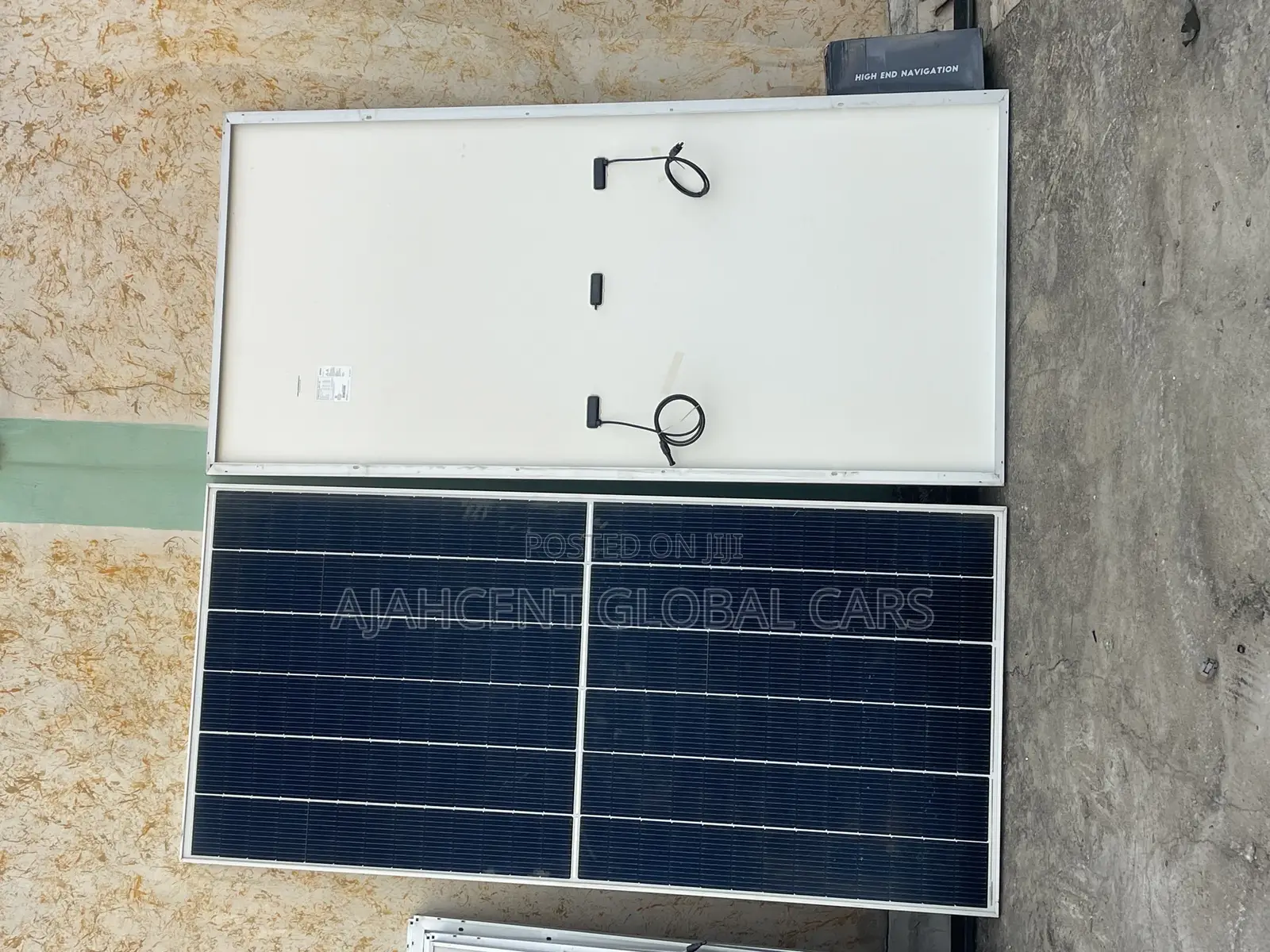 450 Watts Solar Panel