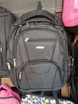 Ponaso 17" Laptop Backpack - Water Resistant