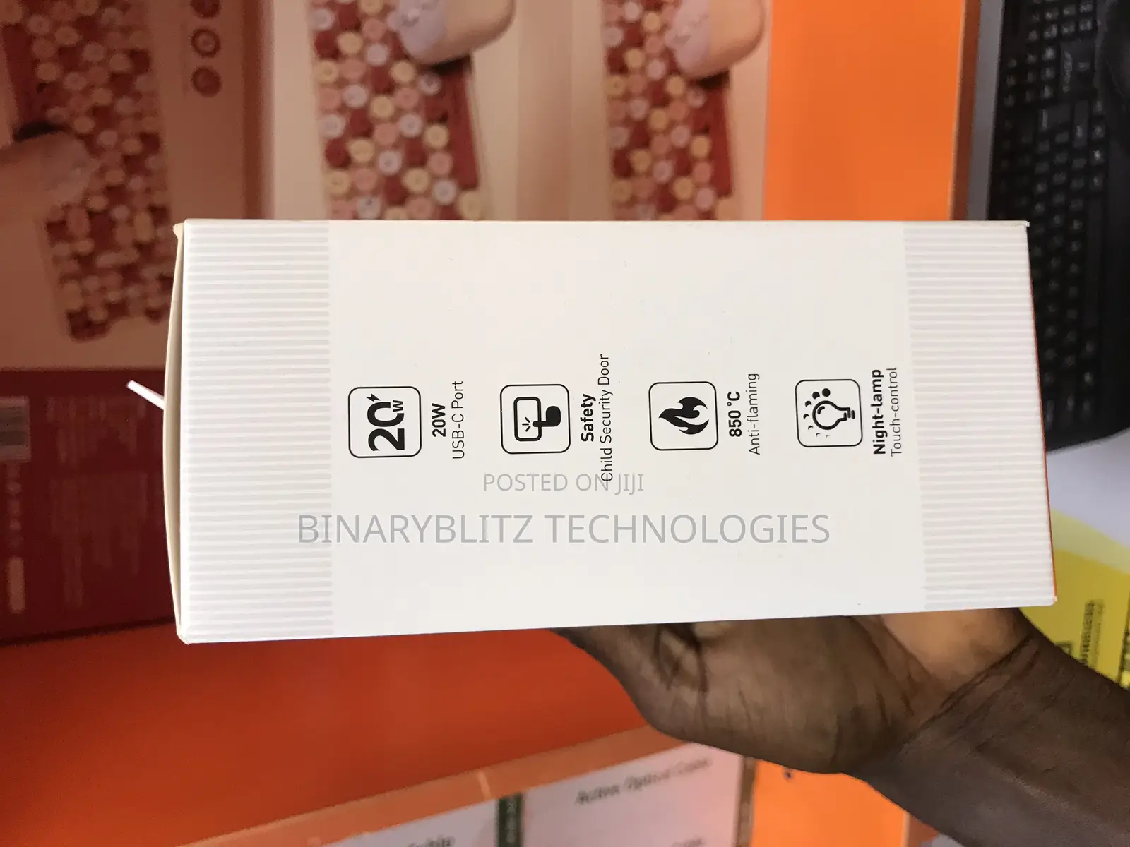 LDNIO Strong Power Socket With 3 Usb