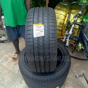 245/45r18 Dunlop Tyre