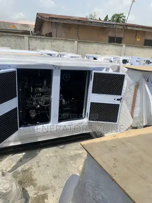 Rated Power 100kvs Perkins Soundproof Generator