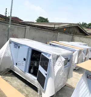 Engine Speed 100kva Perkins Soundproof Generator