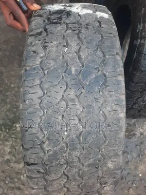 265/65/R17 Tires Caterpillar Teeth