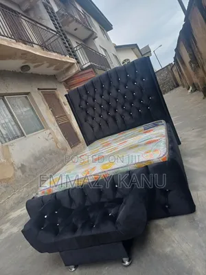 4.5 By6ft Bedframe and Footrest