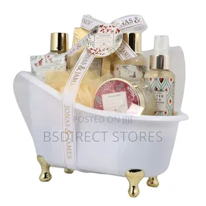 Jonas and James Vanilla Blush Warm and Cosy Wooden Gift Set