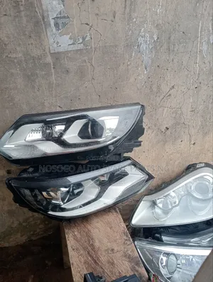 Set Of Head Light Tiguan 2013