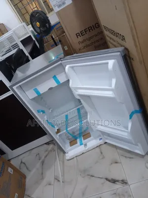 Midea Compact-Series Fridge 85 Litres