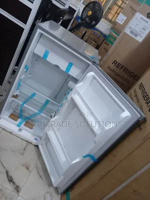 Midea Compact-Series Fridge 85 Litres Hi-Capacity