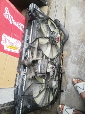 Radiator Toyota Camry 2.7 Double, Es 350, Avalon and Vanza