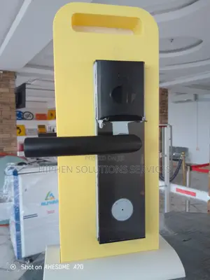 Hotel Door Lock With RFID Card Access Control