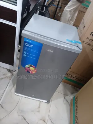 Midea Compact-Series Fridge 85 Litres-Fruit/Veggies Drawer