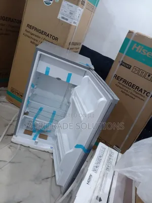 Midea Compact-Series Fridge 85 Litres- Temp Control