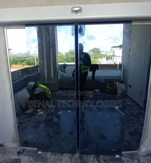 Sensor Activated Sliding Gate