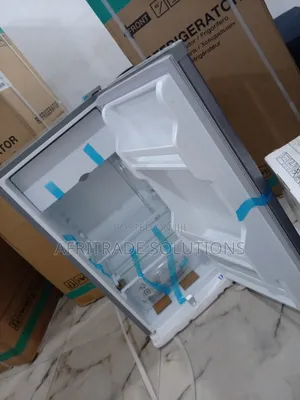 Midea Compact-Series Satisfactory Fridge 85 Litres-