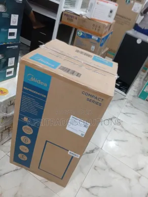 Midea Compact-Series Fridge 85 Litres for Neat Storage