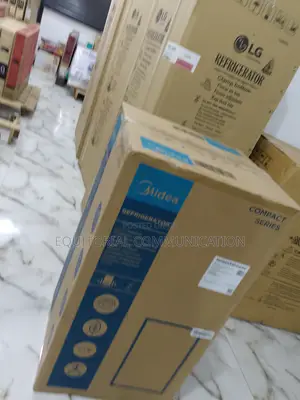 Standard 90L Single Door Midea Refrigerator Mdrd133fgg60
