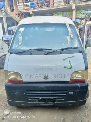 Suzuki APV Minibus 2005 White