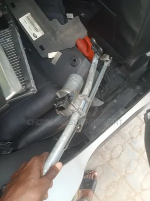 Range Rover Evoque Wiper Engine