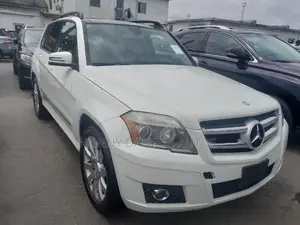 Mercedes-Benz GLK-Class 350 4MATIC 2012 White
