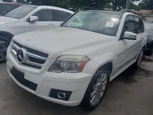 Mercedes-Benz GLK-Class 350 4MATIC 2012 White
