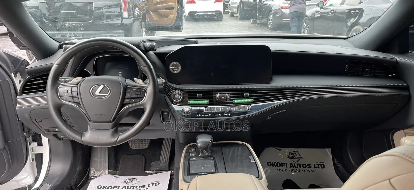 Lexus LS 2022 White