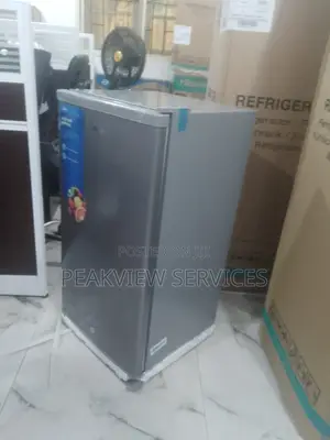 Very Good Media MDRD133FGG50 Refrigerator 90ltrs