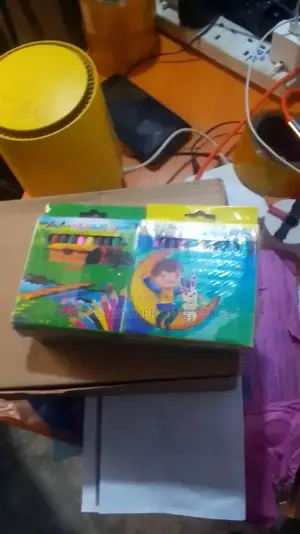 Colour Pencil Carton (600) Pieces