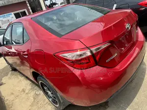 Toyota Corolla 2017 Red