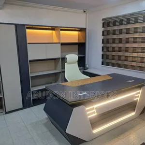 Luxury Office Chair and Table