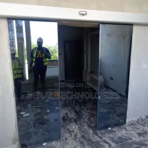 Auto-Response Entrance Door
