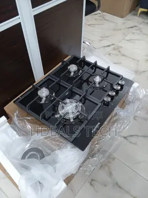 4 Burner Built-in Gas Hob With 8mm Thickness 