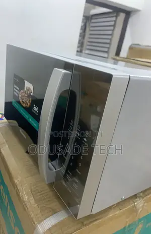Mechanical Control H20M0WS3 26L Hisense Microwave Oven