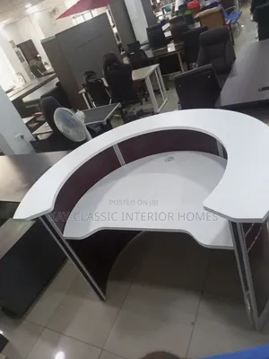 Round Reception Office Desk