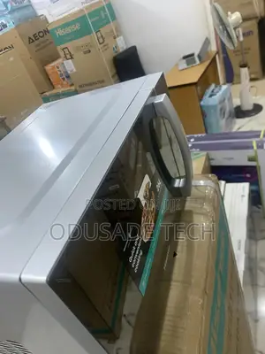 Budget Friendly H20M0WS3 Hisense 26L Microwave Oven