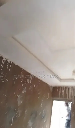 Polystyrene Board and Parapet
