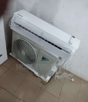 Daikin 1.5hp Split Unit Air-Conditioner R410a 100%Copper
