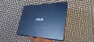 Laptop Asus E406SA 4GB Intel Celeron SSD 72GB