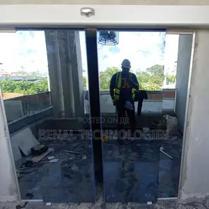 Automatic Sliding Entry Portal