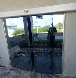 Service for Sensor-Adapted Entry Door in Chanchaga
