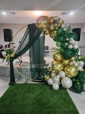 Beautiful Garland Balloon Decor 003