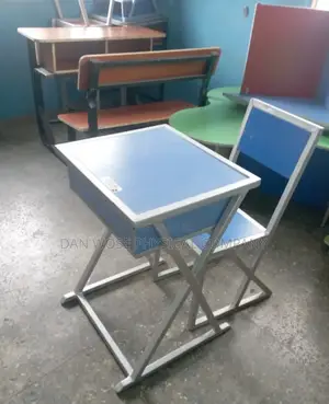Single Desk and Seat