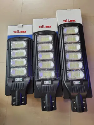 Vellmax Solar Street Light