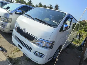Toyota HiAce 2012 White