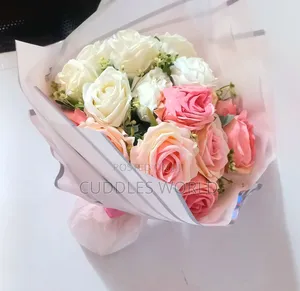 Beaitiful Rose Flower Bouquet