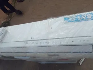 LG Ac With Power Saving and Fast Chilling
